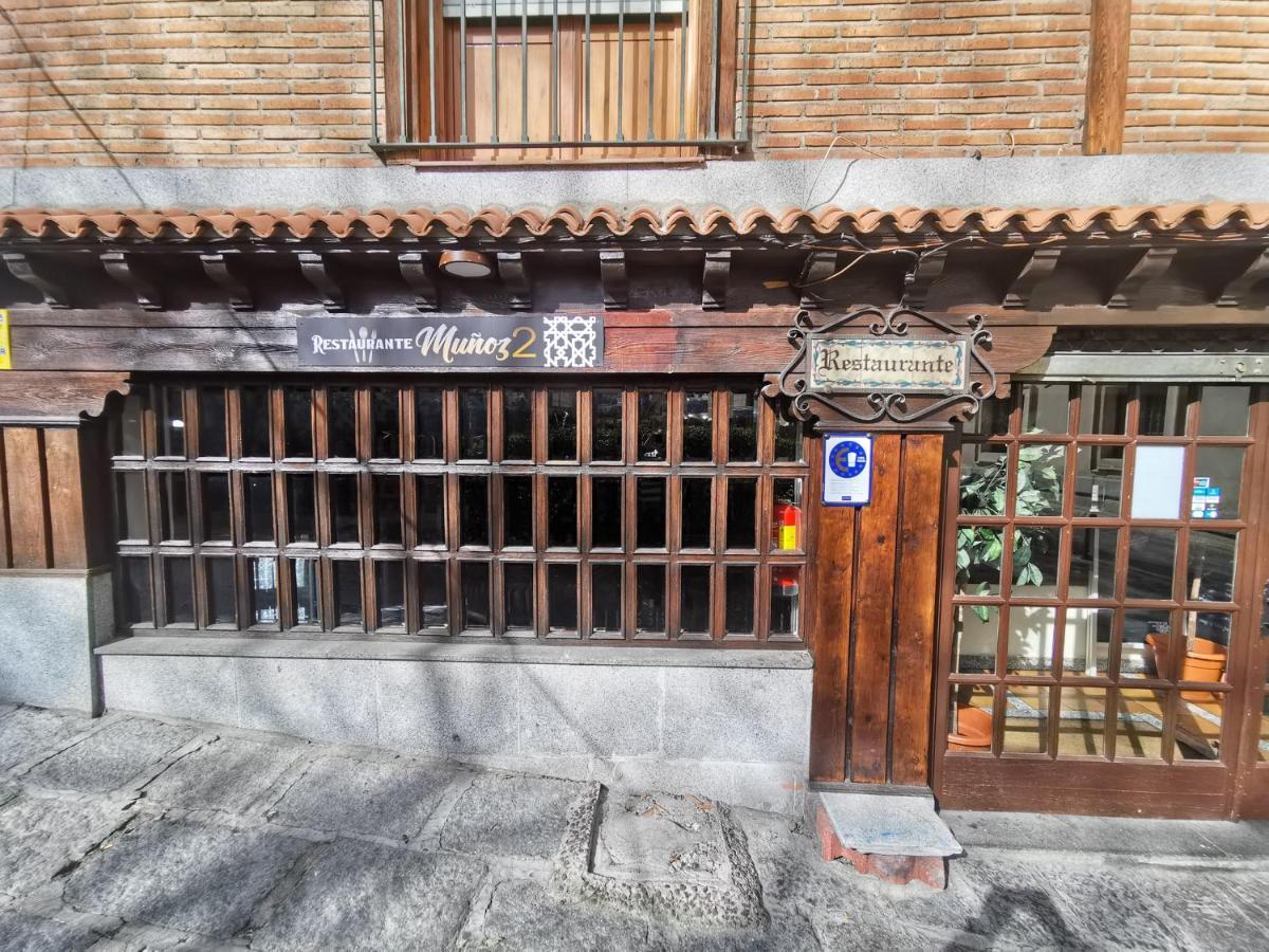 Hospedaje Bar El Gato Del Acueducto Segovia Exterior photo